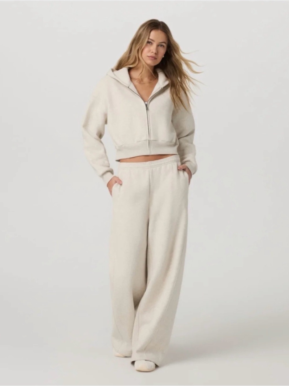 Vuori Restore Full Zip Hoodie Off White Cream Sweatshirt Women's Size Small